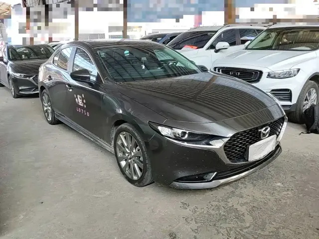 2021 Mazda 3 2.0L AT