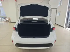 2023 Toyota Levin 185T CVT Luxury, белый — фото 10