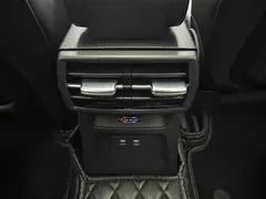 2022 Audi A3 Sportback 35 TFSI Luxury Sport, белый — фото 12