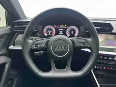 2022 Audi A3 Sportback 35 TFSI Luxury Sport, белый — фото 16