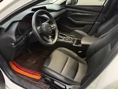 2022 Mazda 3 2.0L AT, белый — фото 5