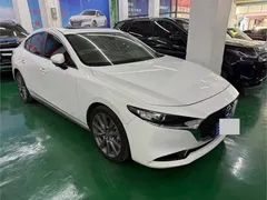 2022 Mazda 3 2.0L AT, белый — фото 8