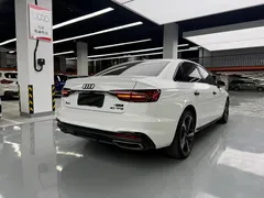 2022 Audi A4L 40 TFSI Luxury Sport, белый — фото 25