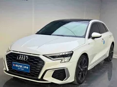 2022 Audi A3 Sportback 35 TFSI Fashion Sport, белый — фото 1