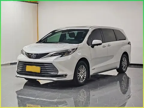 2021 Toyota Sienna 2.5L Hybrid Premium