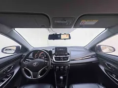 2022 Toyota Yaris L Zhixuan X 1.5L CVT Luxury Plus, белый — фото 16