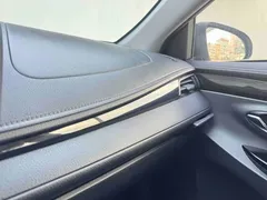 2022 Toyota Yaris L Zhixuan X 1.5L CVT Luxury Plus, белый — фото 25