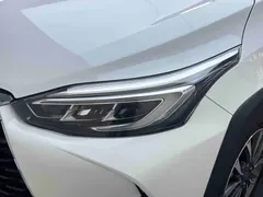 2022 Toyota Yaris L Zhixuan X 1.5L CVT Luxury Plus, белый — фото 33