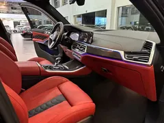 2022 BMW X5 M, чёрный — фото 9