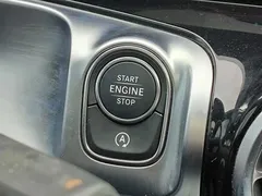 2021 Mercedes-Benz GLB 200, белый — фото 11