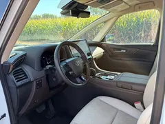 2024 Toyota Alphard 2.5L Hybrid Premium, белый — фото 8