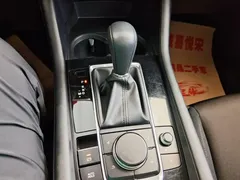 2021 Mazda 3 2.0L, белый — фото 14