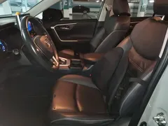 2021 Toyota RAV4 2.5L Hybrid E-CVT 4WD Elite Plus — фото 16