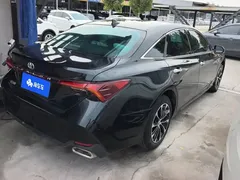 2023 Toyota Avalon 2.0L, чёрный — фото 3