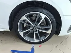2022 Audi A4L 40 TFSI, белый — фото 6