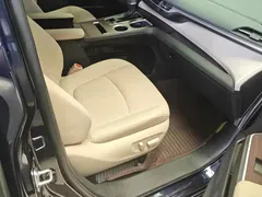 2021 Toyota Sienna 2.5L Hybrid Ultimate, синий — фото 8