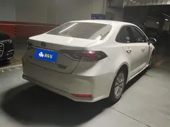 2023 Toyota Corolla 1.8L Hybrid Pioneer, белый — фото 3