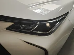 2023 Toyota Corolla 1.8L Hybrid Pioneer, белый — фото 5