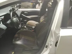2023 Toyota Corolla 1.8L Hybrid Pioneer, белый — фото 9