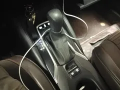 2023 Toyota Corolla 1.8L Hybrid Pioneer, белый — фото 16