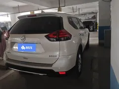 2021 Nissan X-Trail 2.0L CVT 2WD XL Premium, белый — фото 3