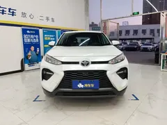 2022 Toyota Wildlander 2.0L CVT 2WD, белый — фото 2