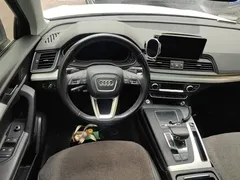 2020 Audi Q5L 40 TFSI, белый — фото 13