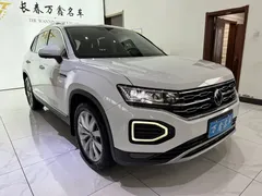 2022 Volkswagen Tayron 380TSI 4WD Luxury Pro, белый — фото 3
