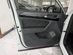 2022 Volkswagen Tayron 380TSI 4WD Luxury Pro, белый — фото 5
