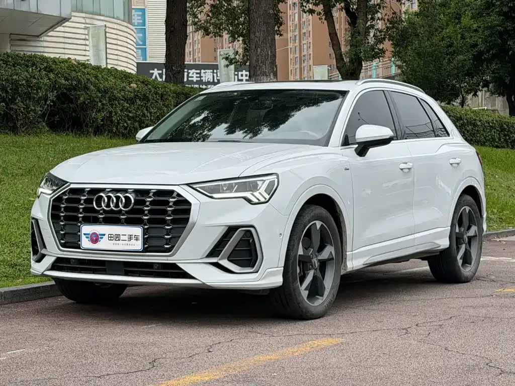 2021 Audi Q3 35 TFSI Fashion Sport