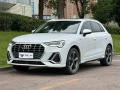 2021 Audi Q3 35 TFSI Fashion Sport, белый — фото 1