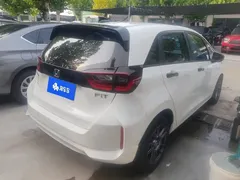 2021 Honda Fit 1.5L CVT, белый — фото 3