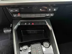 2022 Audi A3 Sportback 35 TFSI, белый — фото 13