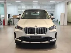 2023 BMW X1, белый — фото 2