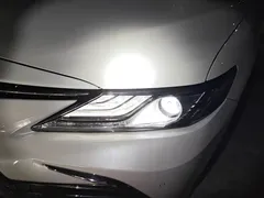 2021 Toyota Camry 2.0G Luxury, белый — фото 5