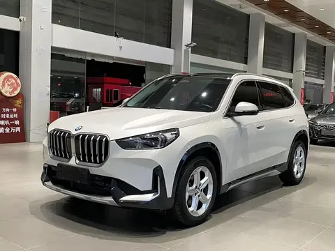 2023 BMW X1