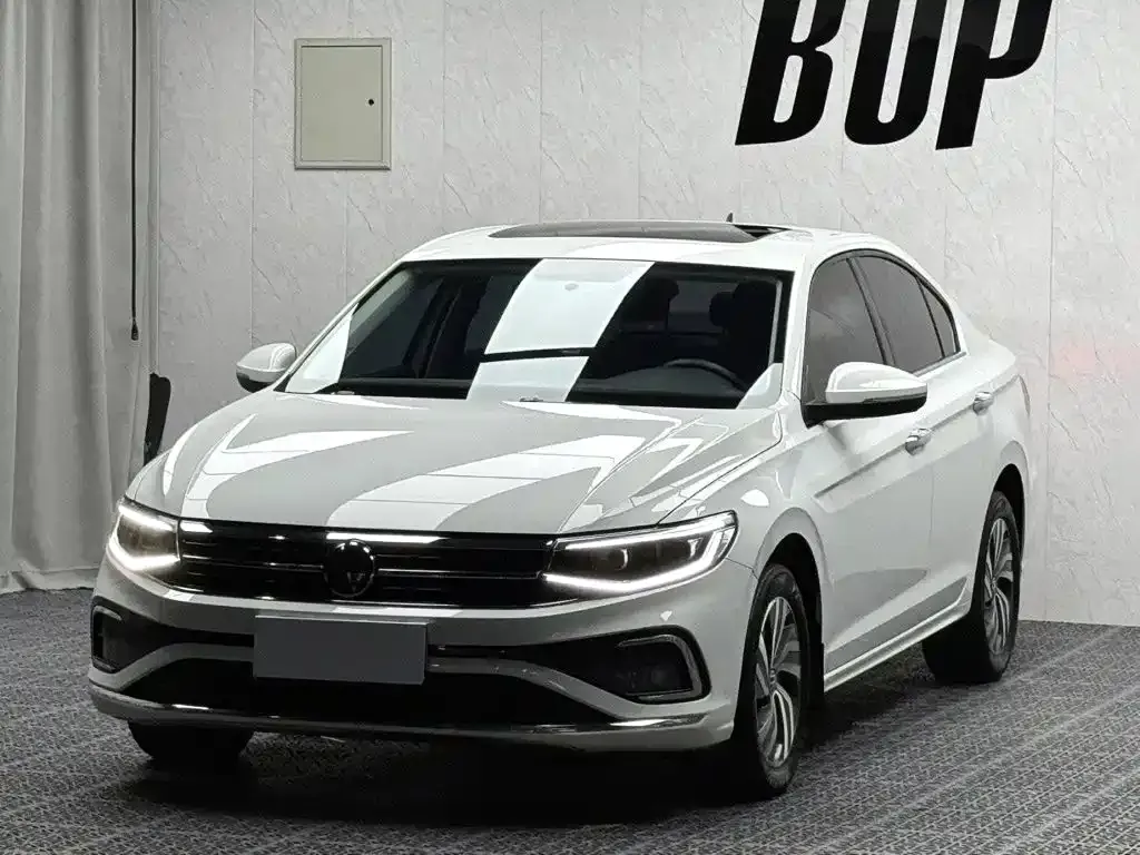 2023 Volkswagen Bora 280TSI DSG