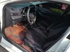 2022 Toyota Yaris L Zhixuan X 1.5L CVT PLUS, белый — фото 9