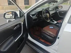 2022 Toyota RAV4 2.0L CVT 2WD Fashion, белый — фото 9