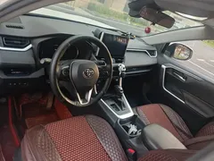 2022 Toyota RAV4 2.0L CVT 2WD Fashion, белый — фото 12