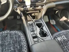 2022 Honda Accord 2.0L Hybrid — фото 16