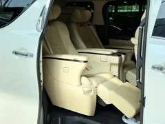 2020 Toyota Vellfire 2.5L Hybrid HV Premium, белый — фото 16