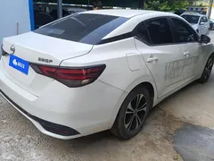 2023 Nissan Sylphy 1.6L CVT, белый — фото 3