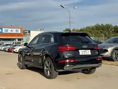 2020 Audi Q5L 40 TFSI Fashion, чёрный — фото 4