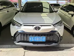 2022 Toyota 2.0L CVT, белый — фото 2