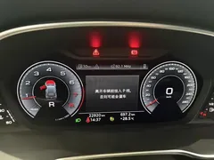 2023 Audi Q3 35 TFSI Fashion Sport 1.4T, белый — фото 13