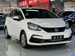 2021 Honda Fit 1.5L CVT, белый — фото 3