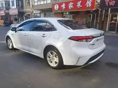 2021 Toyota Levin Hybrid 1.8H E-CVT Advanced, белый — фото 5