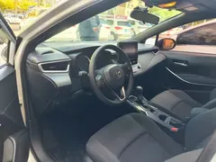 2021 Toyota Levin Hybrid 1.8H E-CVT Advanced, белый — фото 8