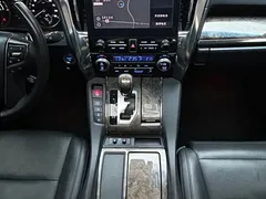 2023 Toyota Vellfire 2.5L HV, белый — фото 18